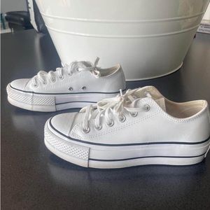 Converse platform leather